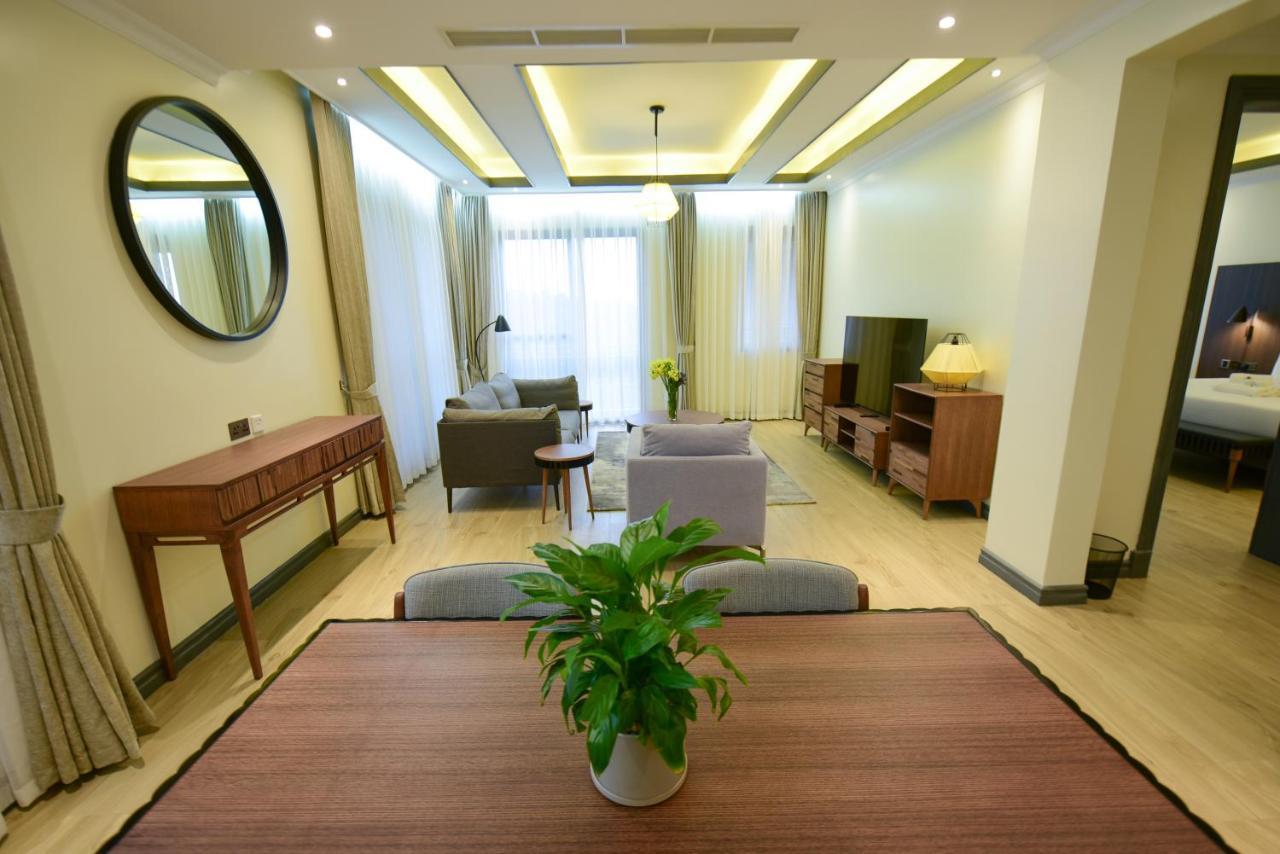 Fontis Residences Hotel 캄팔라 외부 사진